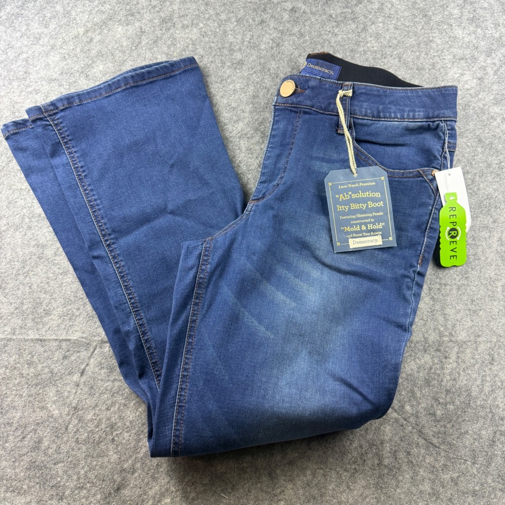 Democracy Absolution Itty Bitty Bootcut Jeans 12P Blue Luxe Touch BP1221R6YD NWT